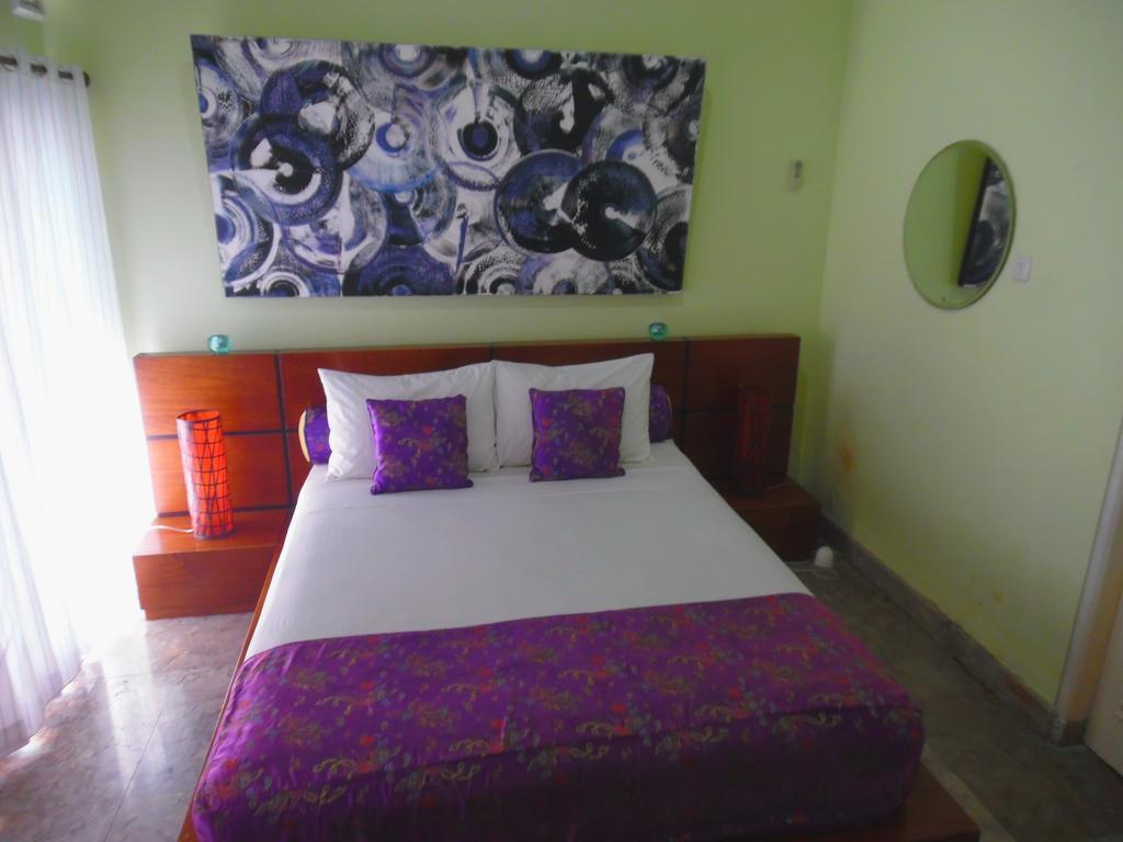 Lazy Monkey Hotel Senggigi Habitación foto