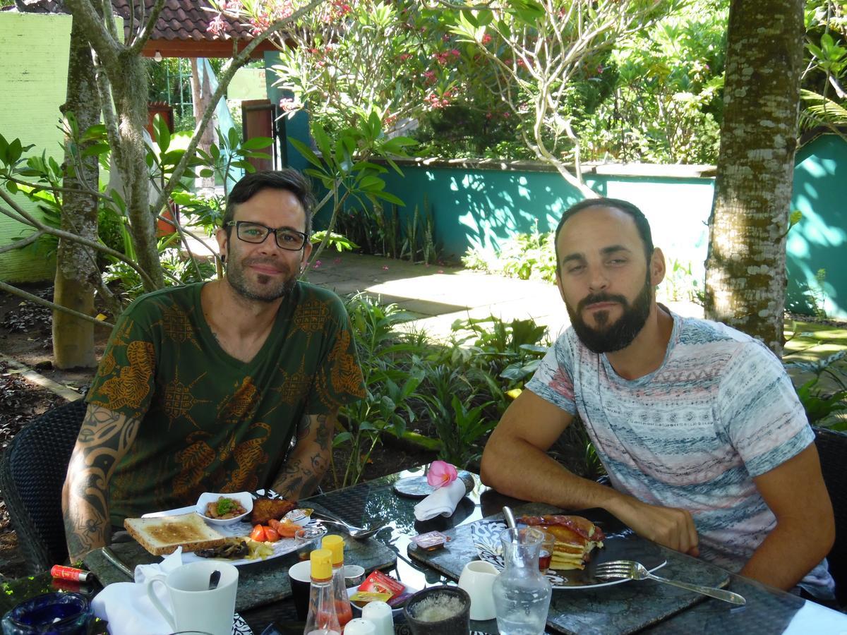 Lazy Monkey Hotel Senggigi Exterior foto